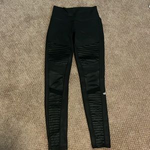 Alo Yoga Leggings